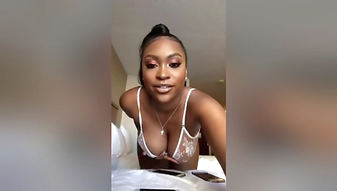 Sav shaunaomi gets fucked by a huge cock