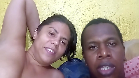 Sexy coupl wealo clarked by fucking in their room