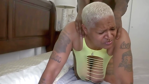 Sexy young blonde take leche movements