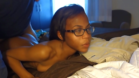 Sexy blonde with a sexy body gets braveo